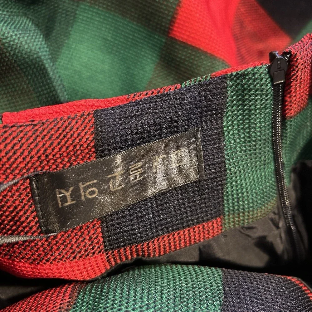 Holiday Red And Green Plaid Skirt Women's‎ Size 8 Elf Holiday Party - Picture 4 of 5